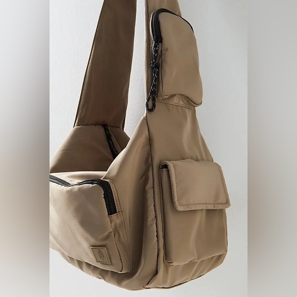 Free People FP Movement Parlay Puffer Carryall - Picture 6 of 11